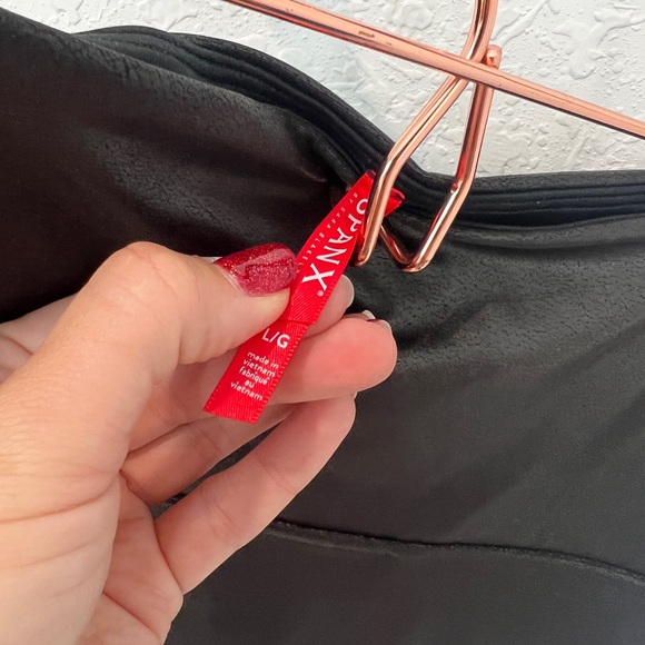 Spanx faux leather leggings - Picture 3 of 3